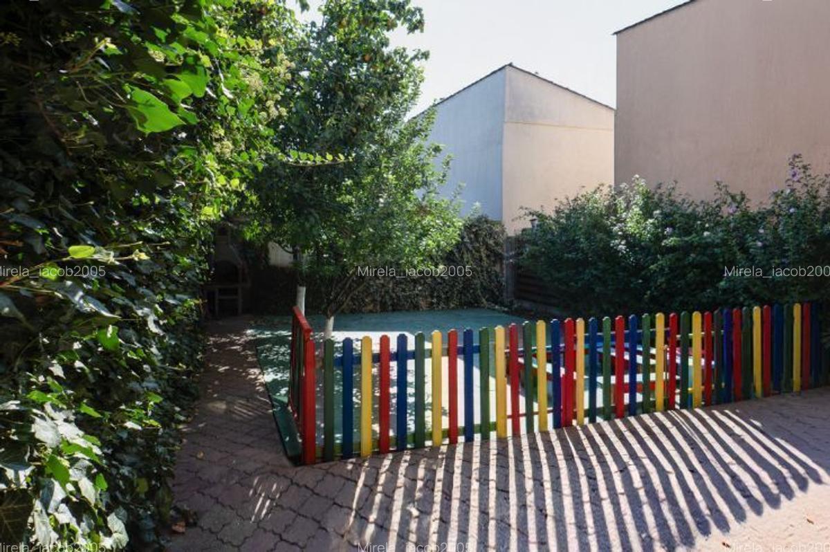 Proprietar, vila deosebită în zona de nord a Bucureștiului, pentru rezidentă sau afacere - 7