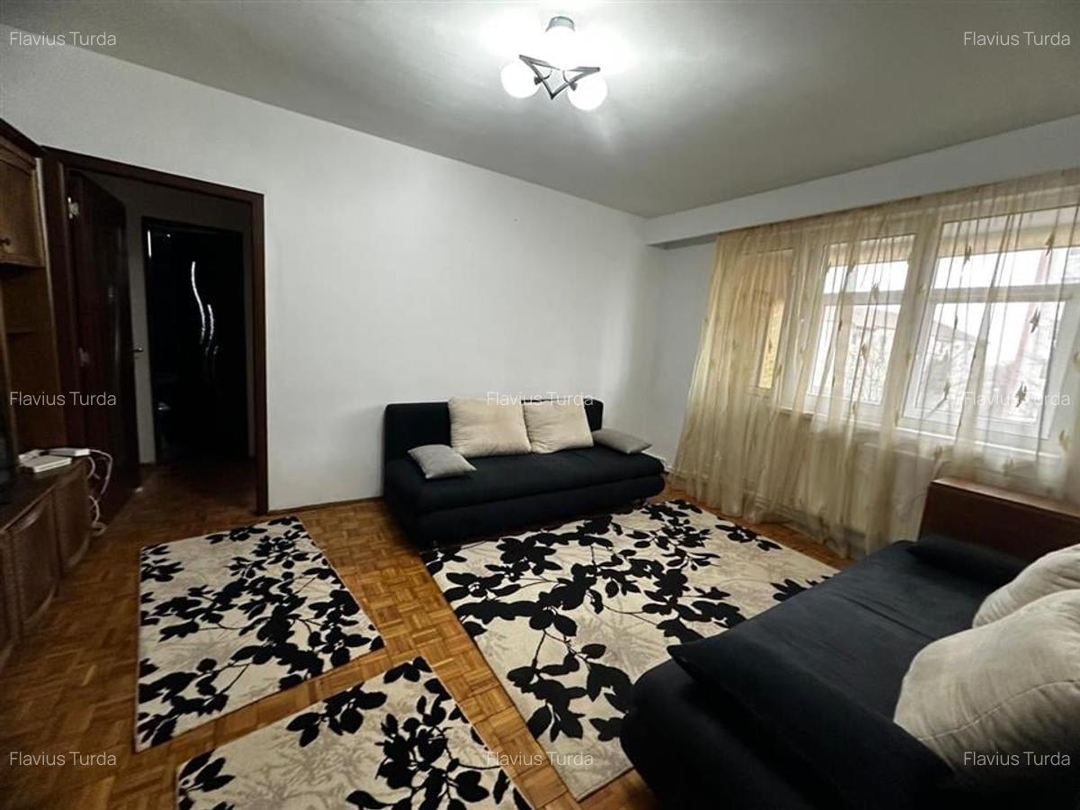 Apartament 2 camere si balcon etaj intermediar Zona Rahova - 1