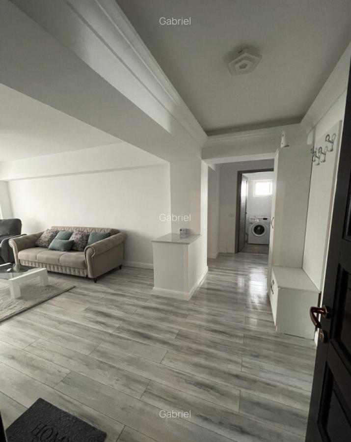 Apartament cu 3 camere 72mp Str. Calea Obcinelor - 2