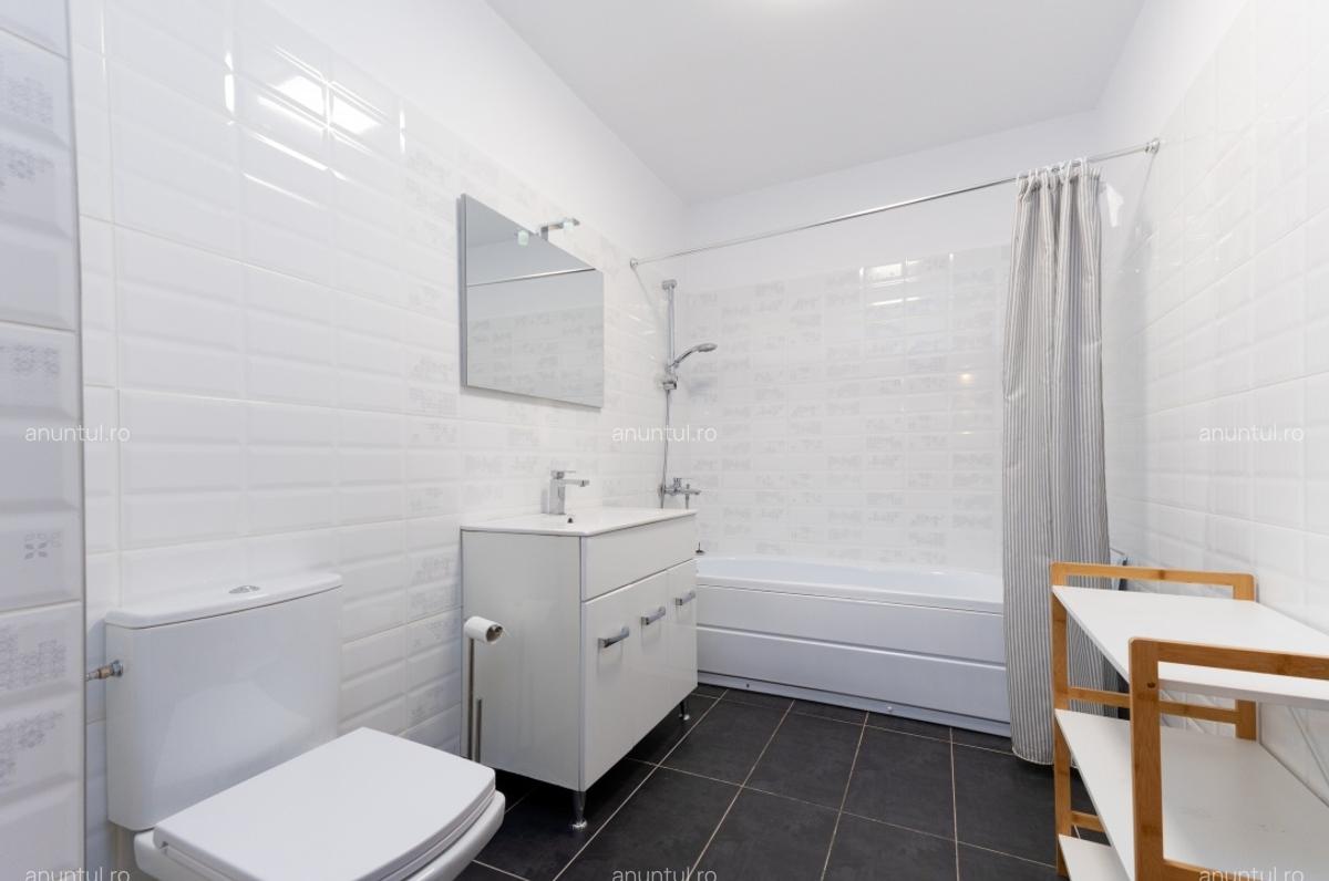 Cluj Apartament 3 camere, renovat complet, cu terasa, strada Porii - 13 Cluj Apartament 3 camere, renovat complet, cu terasa, strada Porii - 13