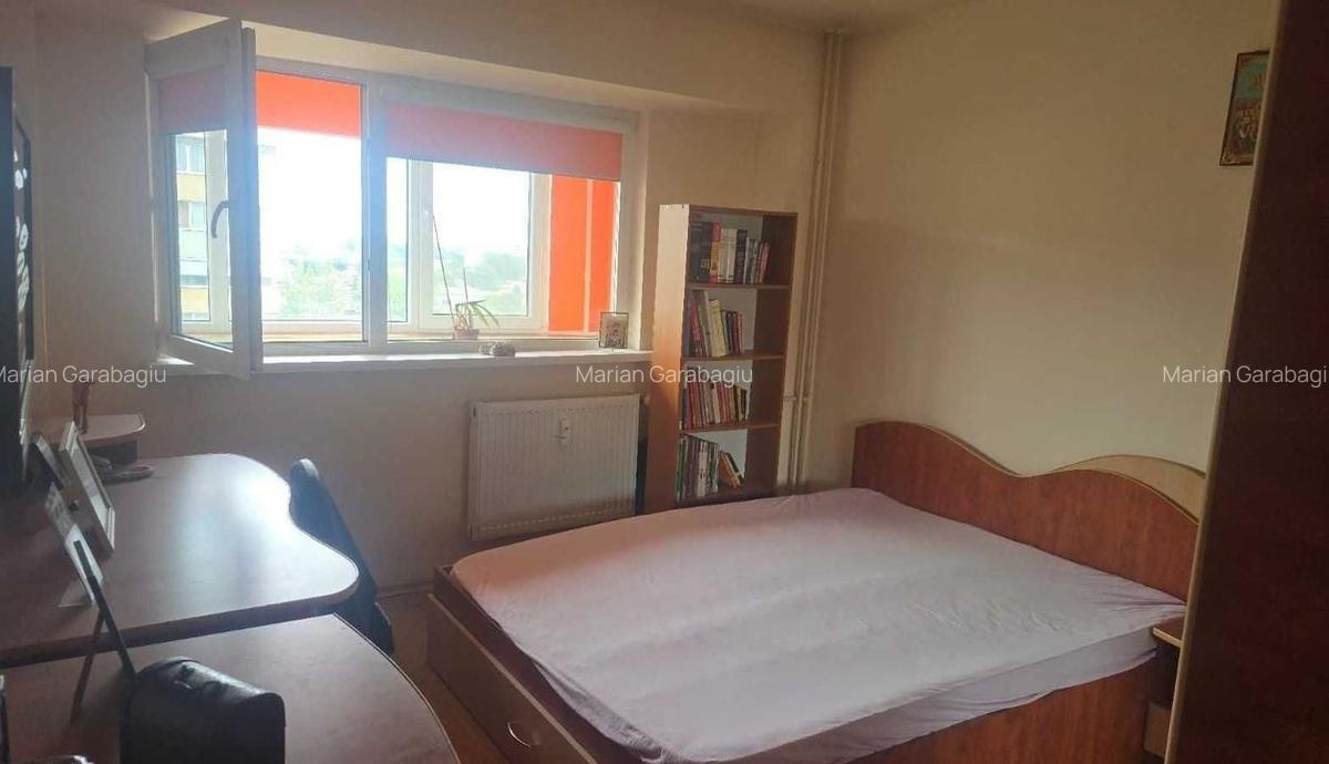 De vanzare apartament 2 camere  Pacii - 2