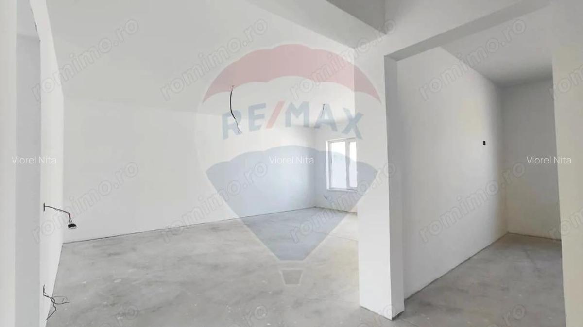 Casa / Vila cu teren 371 mp de vanzare in Cumpana - 9