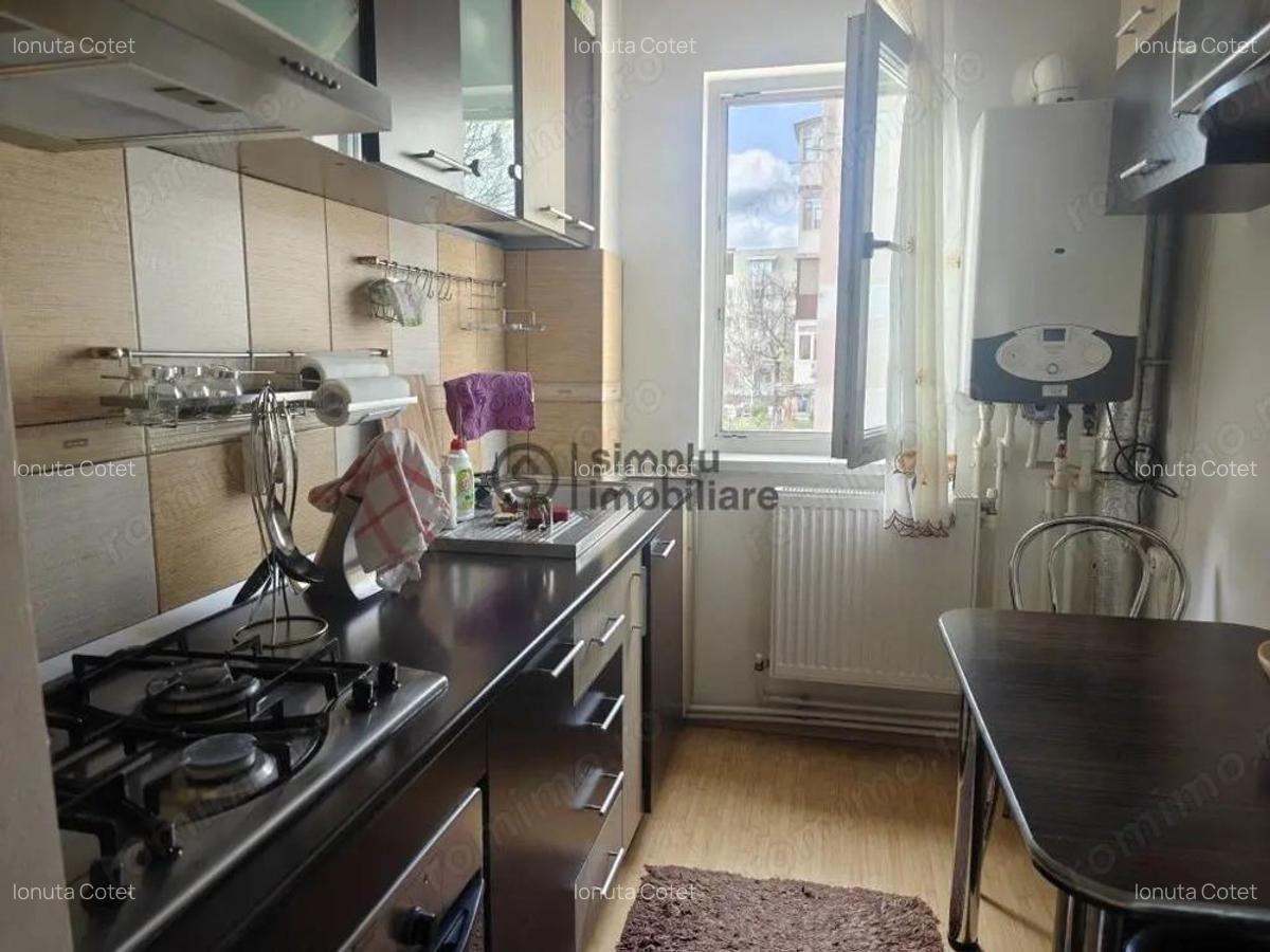 2 camere, etaj 1, centrala termica, Craiovita Noua - 92 000 Euro - 3