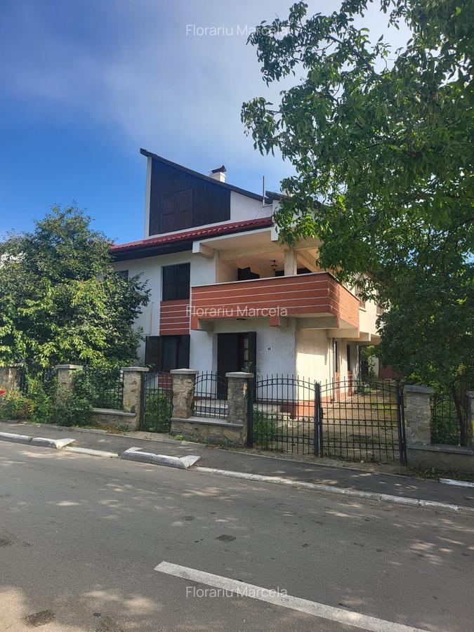 Vila cu 700mp zona Rompetrol - 1