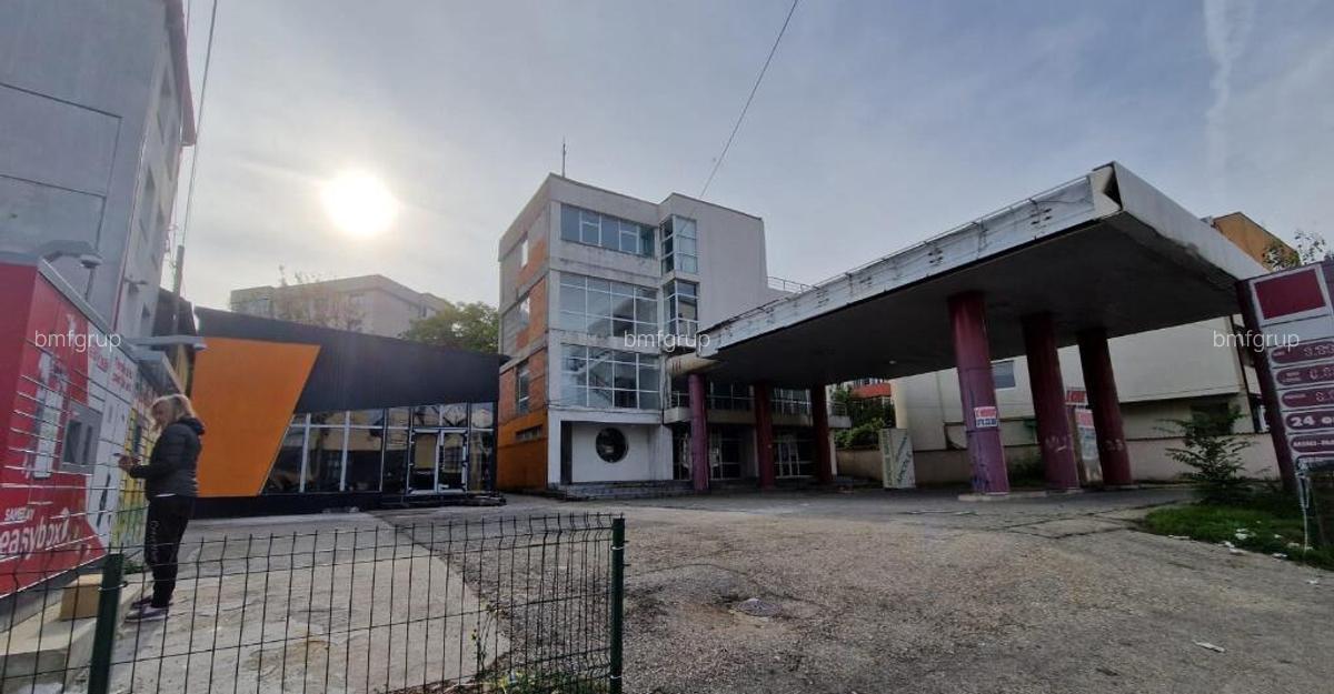 Mobil central Pitesti, pretabil diverse activitati - 3 Mobil central Pitesti, pretabil diverse activitati - 3