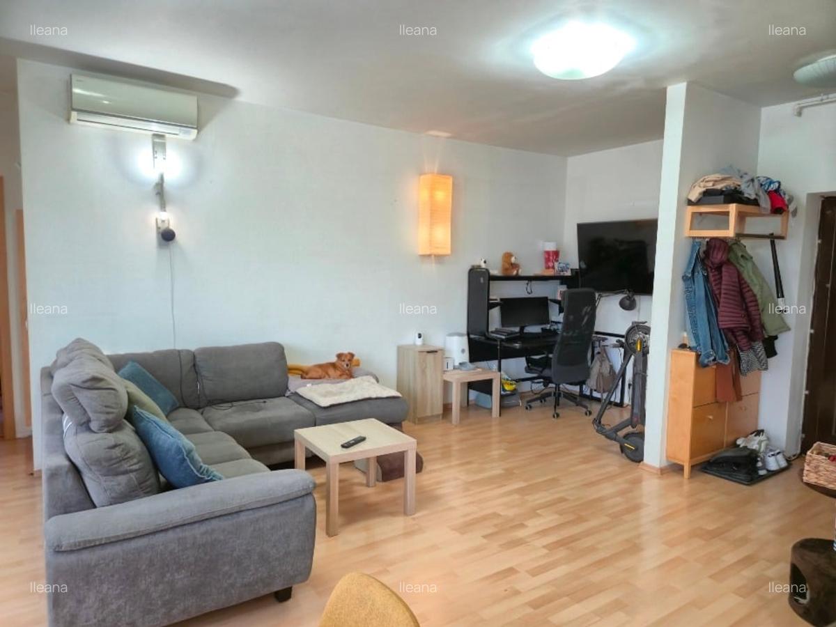Apartament cu 3 camere semidecomandat în Titan - 3