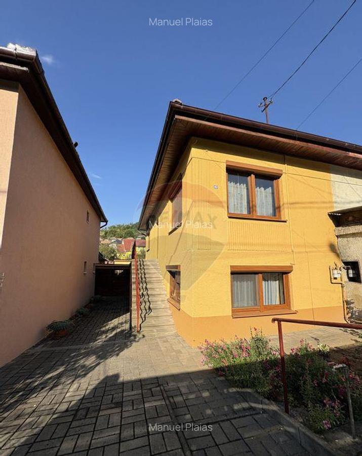 Casa 4 camere, 2 bai, curte 450mp, zona Baznei - 2 Casa 4 camere, 2 bai, curte 450mp, zona Baznei - 2