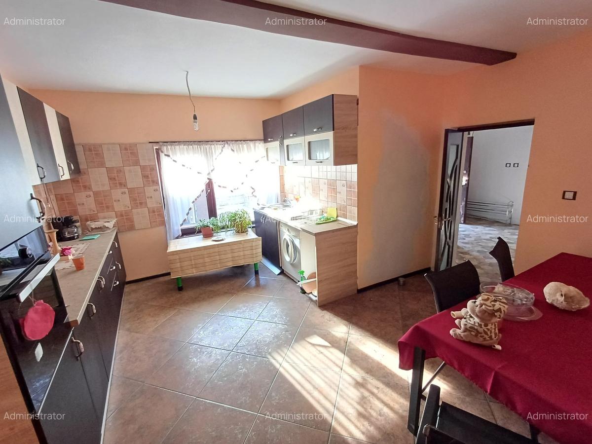 Vanzare casa P+M - Imobiliare MAXICONFORT - 5 Vanzare casa P+M - Imobiliare MAXICONFORT - 5