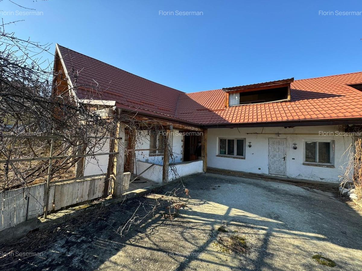 Casă cu 6 camere în Codlea - 5