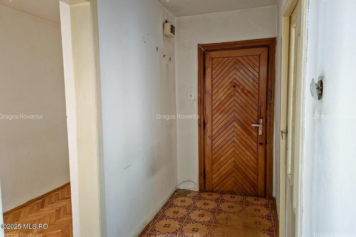 Complex - Str Darwin - 4 camere, decomandat,etaj 2, 89 mp, 2 balcoane! - 5