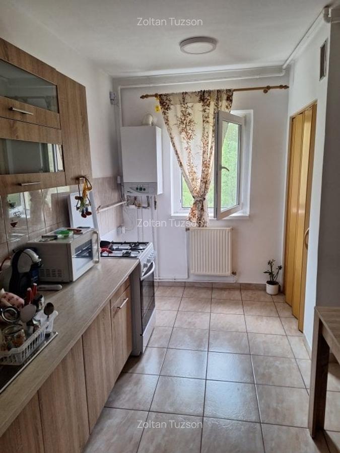 Apartament 3 camere zona Grivitei - 1