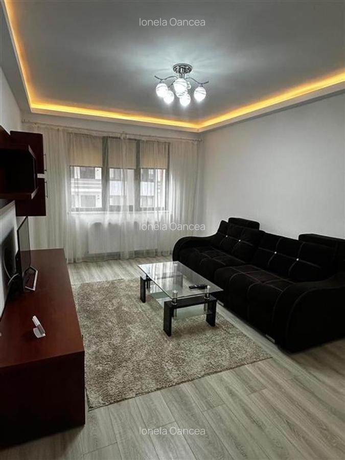 Garsoniera spatioasa in bloc nou din Coresi - 1