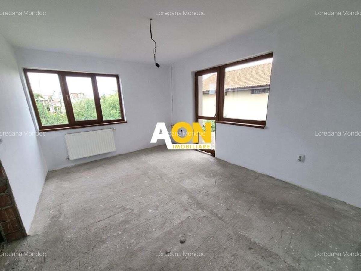 De vanzare casa 6 camere, S+P+M, 900mp teren, Cetate - 14