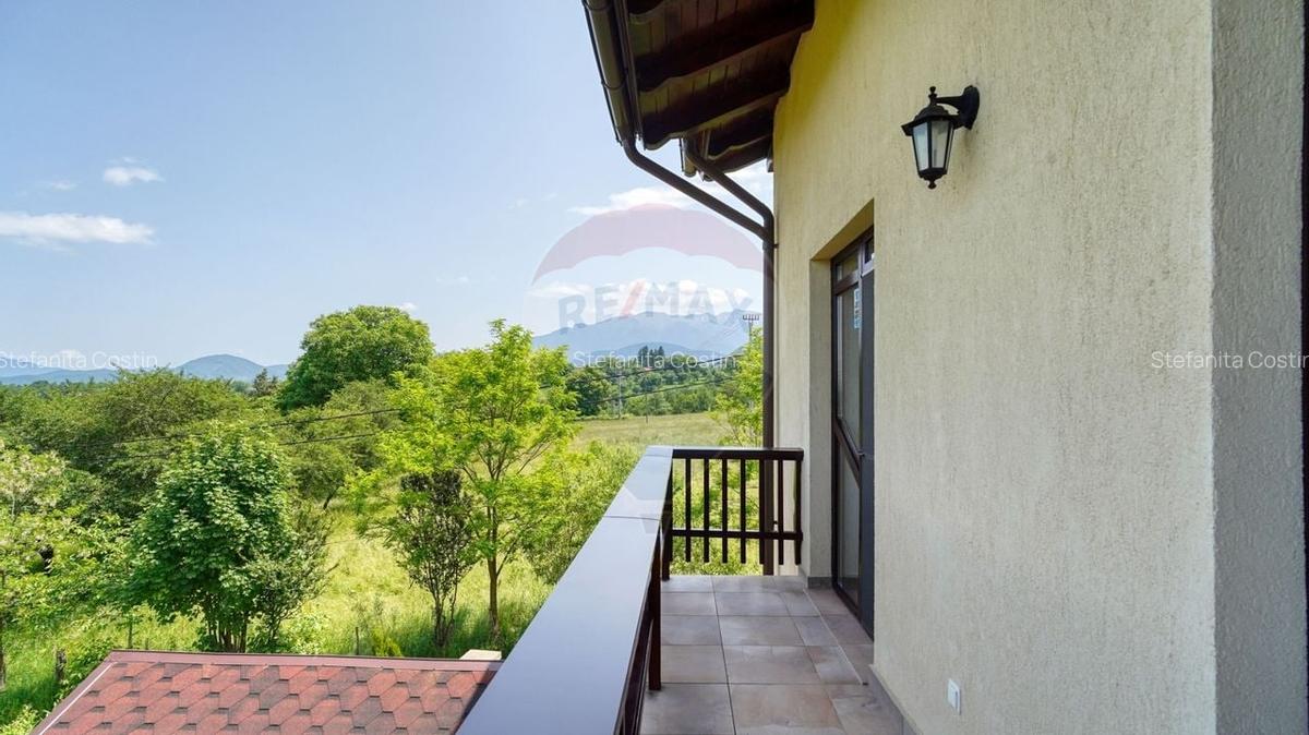 Casa / Vila cu 7 camere de vanzare in zona Tohanita 0% Comision - 27
