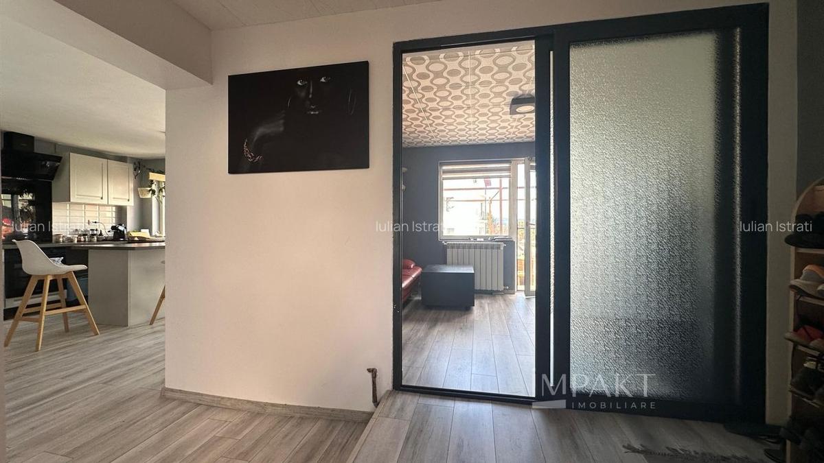 Imobil cu 5 apartamente separate, ideal pentru investitie - zona UMF! - 3