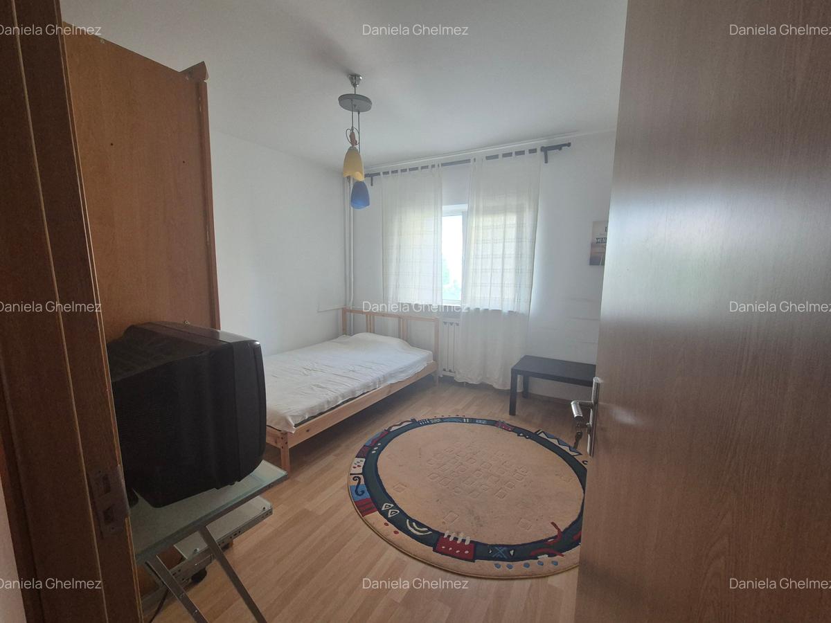 Apartament cu 3 camere decomandat în Timpuri Noi - 9