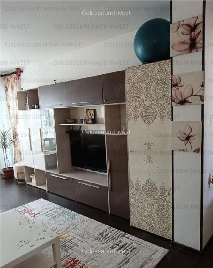 Apartament cu 3 camere , decomandat - zona Ghimbav - 4