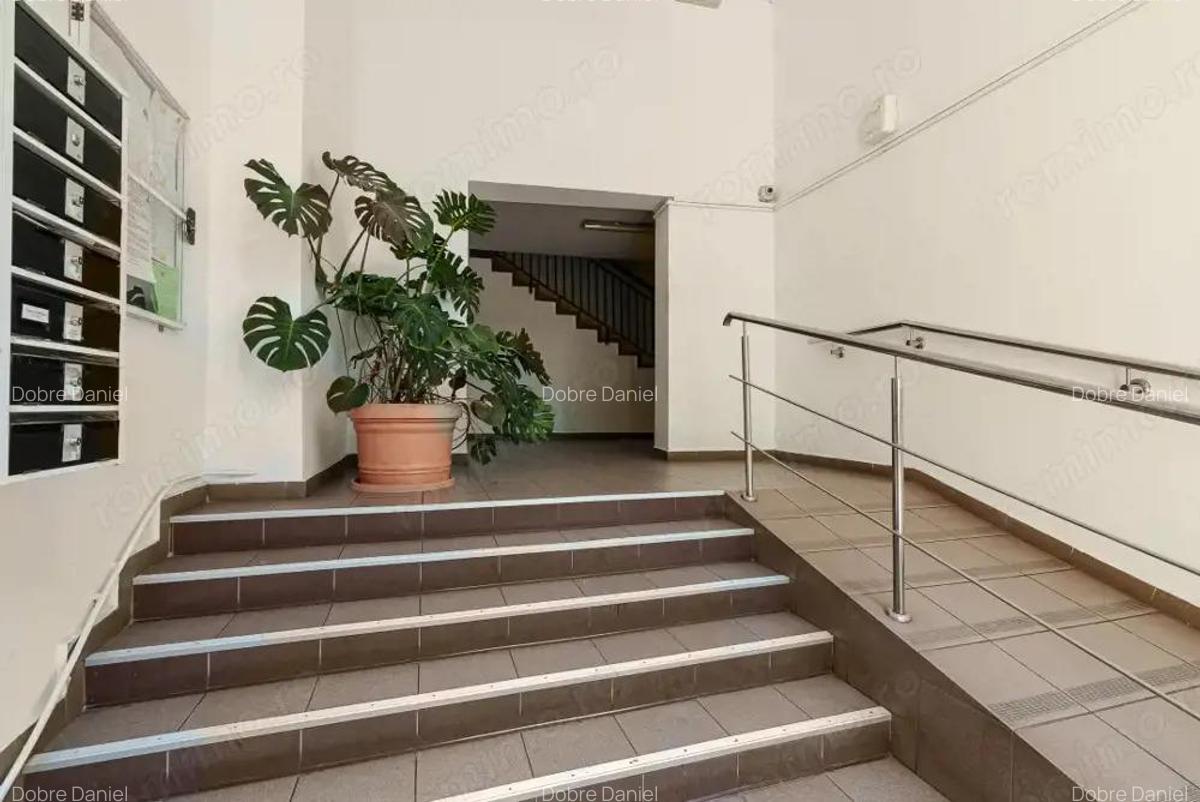 Singurul apartament de vanzare de acest tip - in Piata Alba Iulia - 14