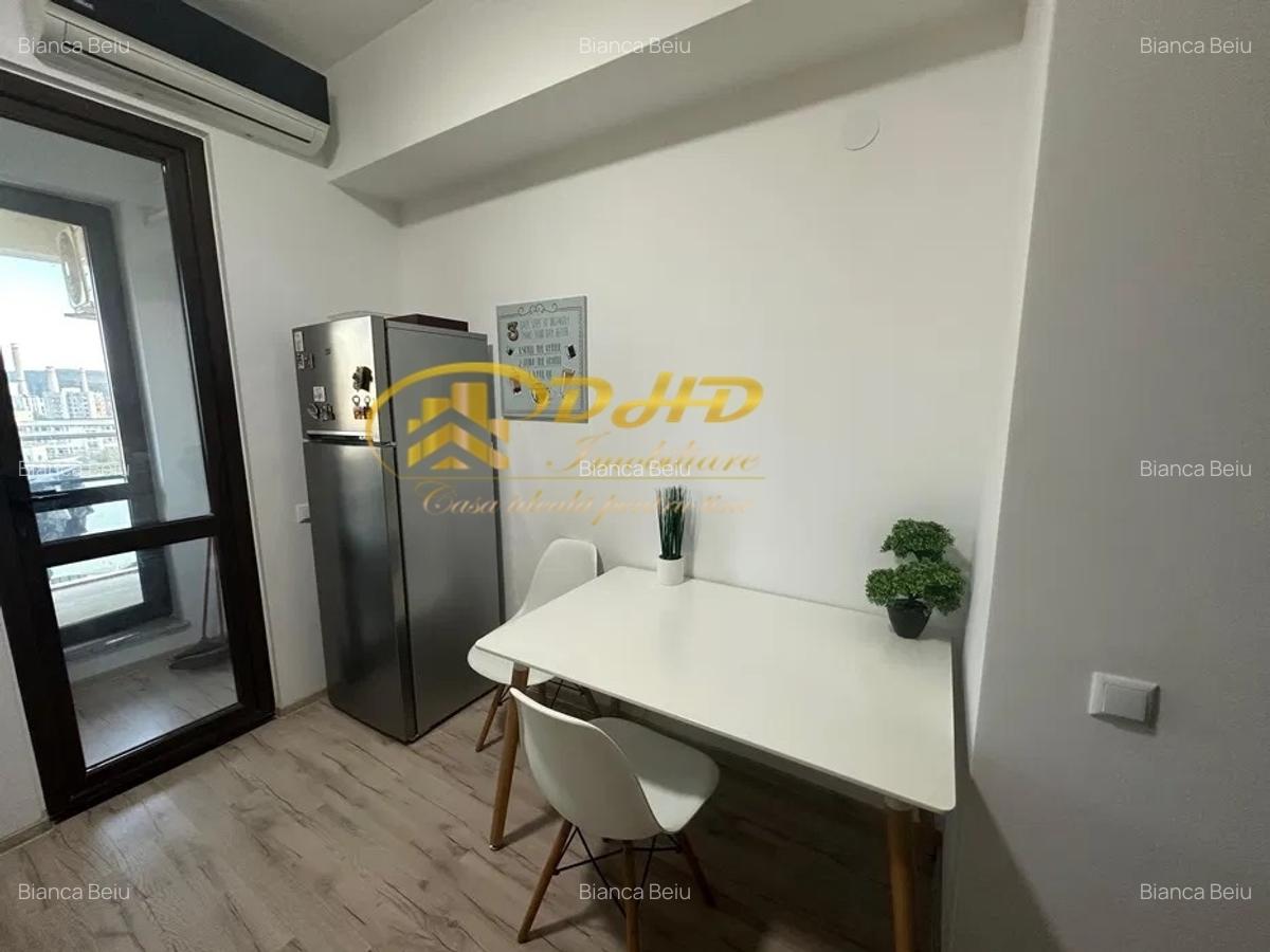 1 camera, Lazar Residence - 3