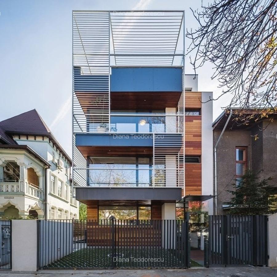 Vanzare imobil 2015 arhitectura deosebita cu terase si curte Palatul Cotroceni - 6