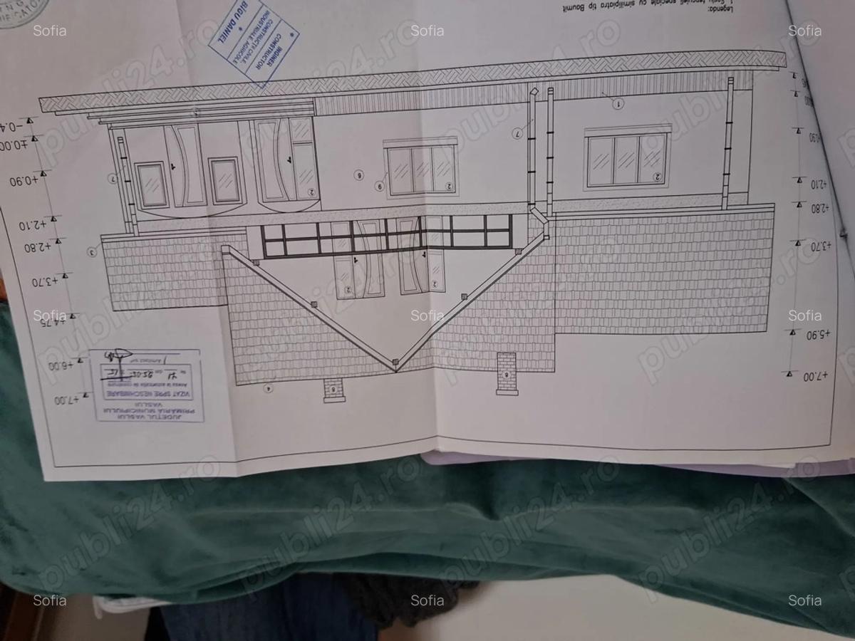 Vand vila la rosu Gura Bu?teni Vaslui - 1 Vand vila la rosu Gura Bu?teni Vaslui - 1