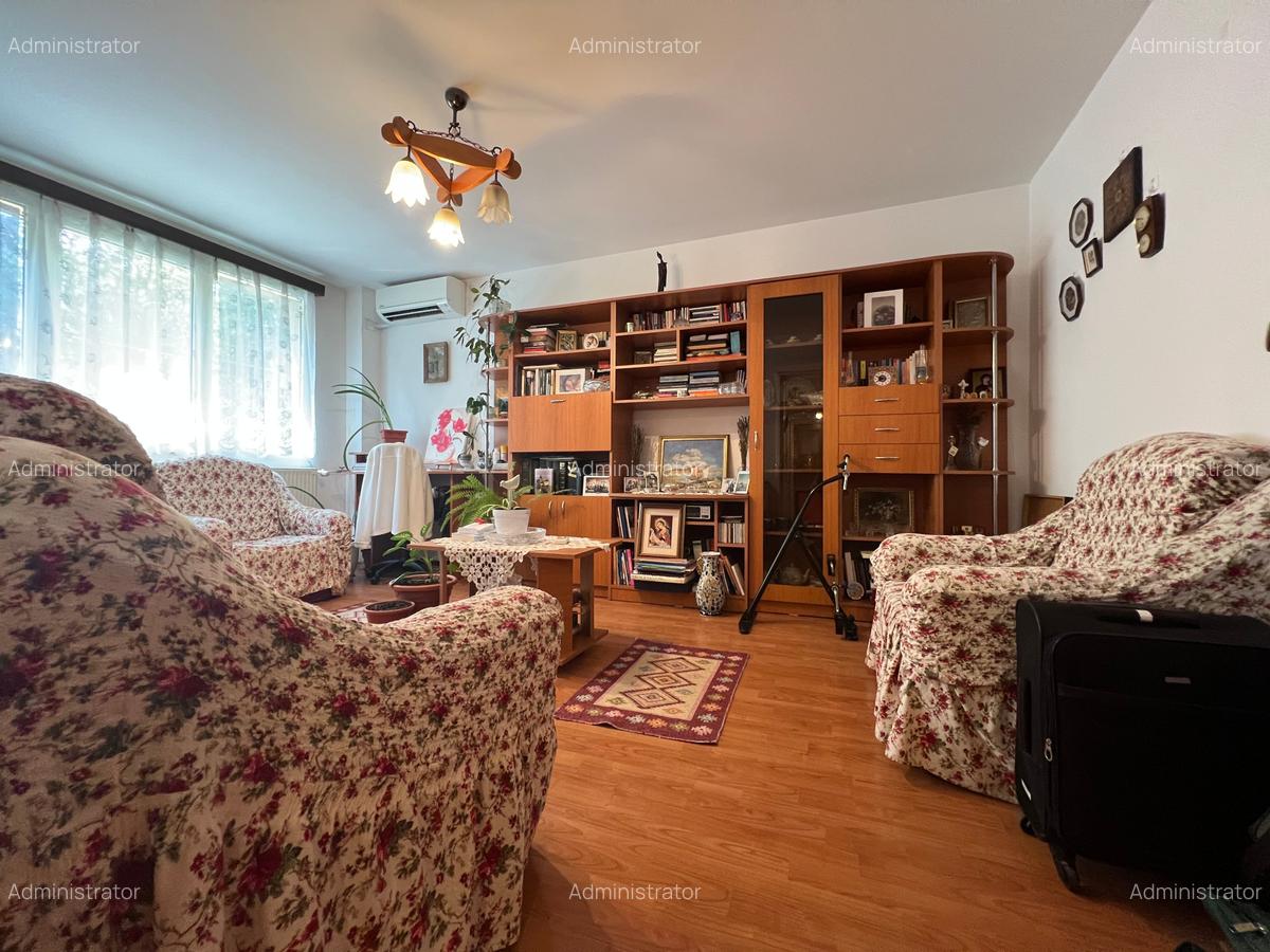 Apartament cu 2 camere decomandat în Drumul Taberei - 9