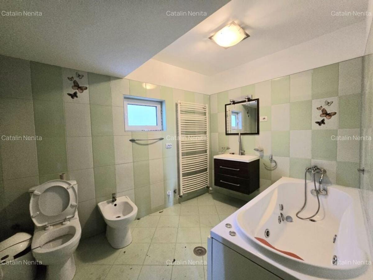 Apartament cu 6 camere nedecomandat în Moșilor - 18