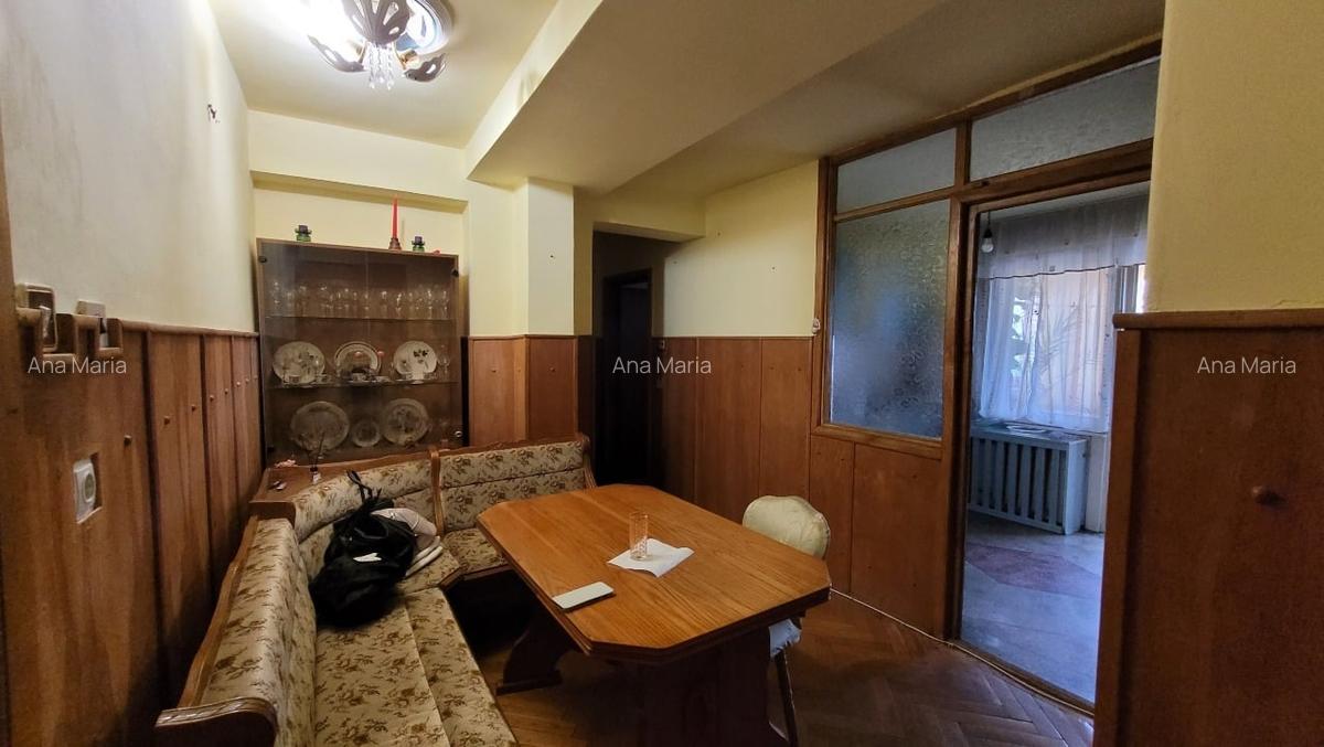 Apartament cu 3 camere decomandat în Cetății - 8