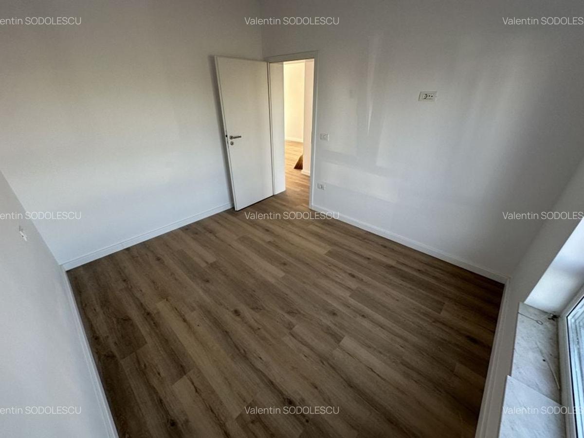 Duplex despartit prin spatiu tehnic - 22
