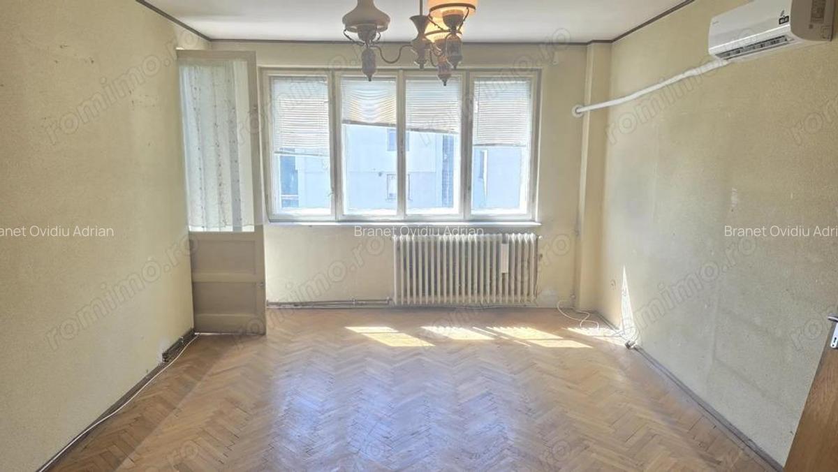 Vand apartament 3 camere decomandat in Deva, zona Titu Maiorescu, etaj 2, suprafata utila 82 mp - 1