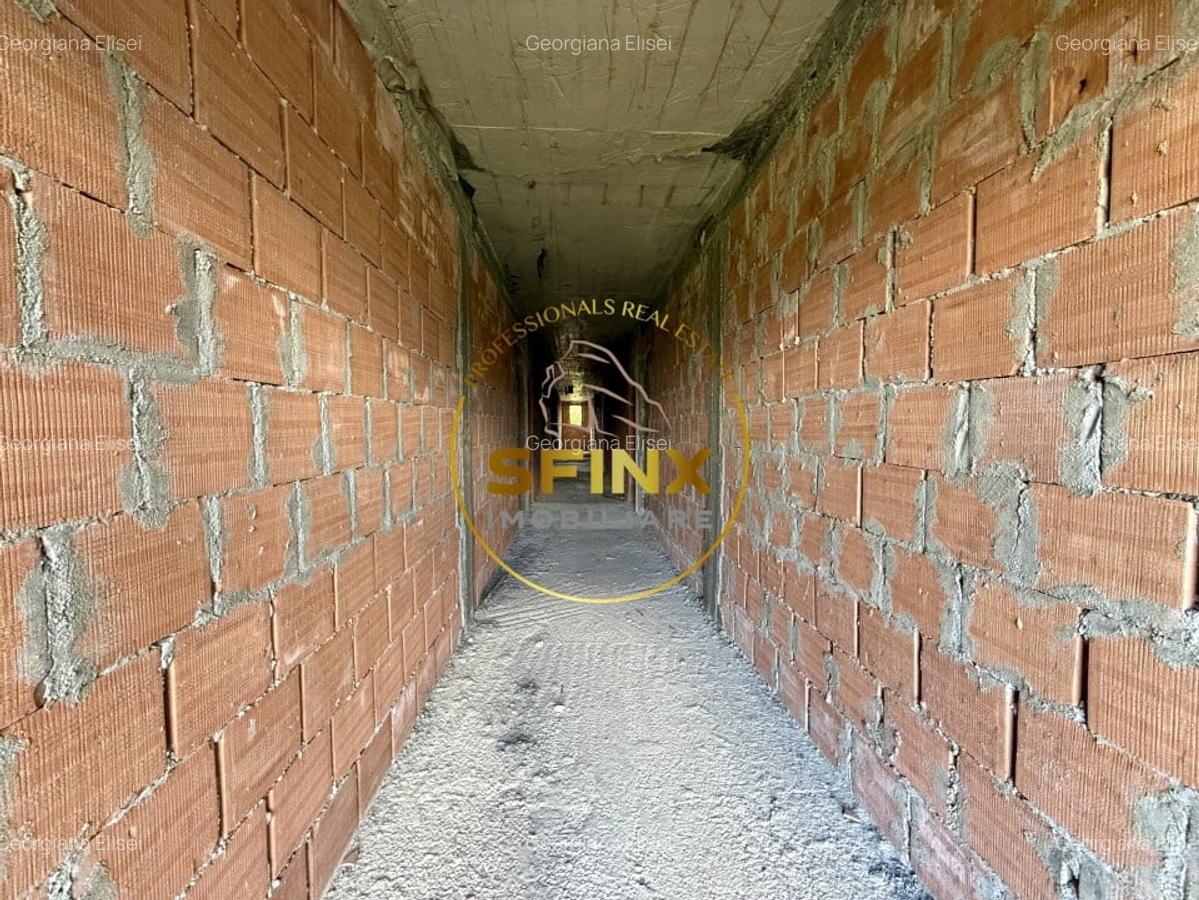 Cladire la rosu 1530 mp - 30 camere, teren 2000 mp Balotesti, azil/clinica/hotel - 14