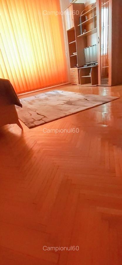 2 camere Sala Palatului - 1