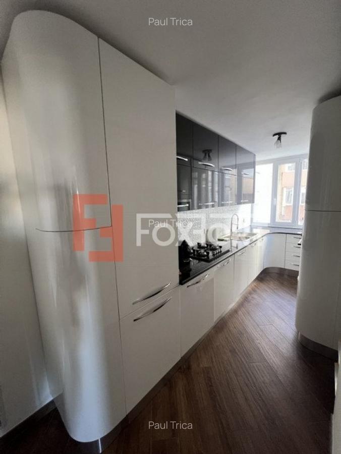 Apartament de vanzare cu 3 camere in zona Dacia - 1