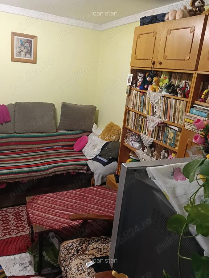 Gazda intr-un apartament cu 4 camere - 1 Gazda intr-un apartament cu 4 camere - 1