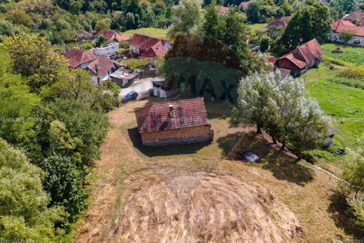 Casa veche cu teren ,Varmaga jud Hunedoara - 10