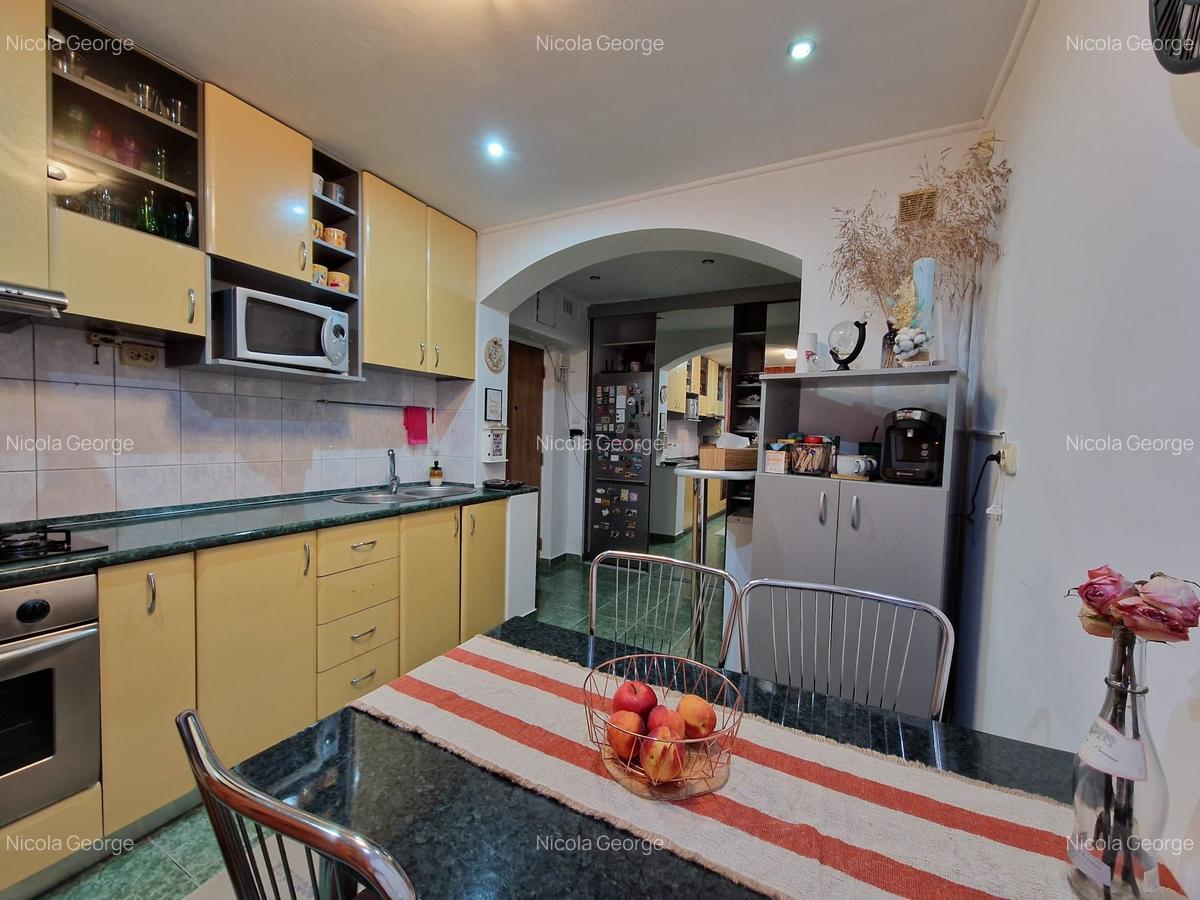 DRISTOR-CAMIL RESSU(METROU)-3 camere, dec, 6/10, mobilate+utilate, 160.000euro - 6