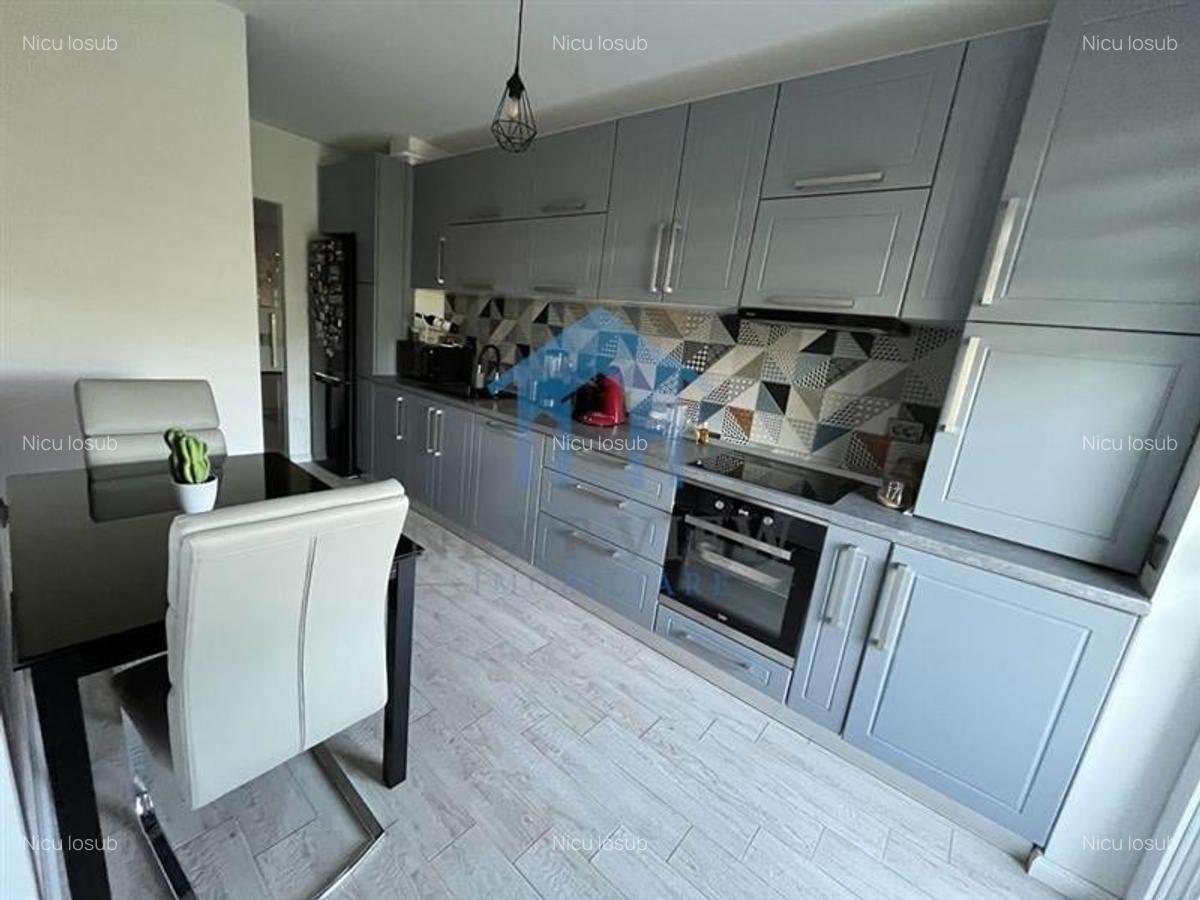 Apartament cu 2 camere decomandat în Sopor - 3