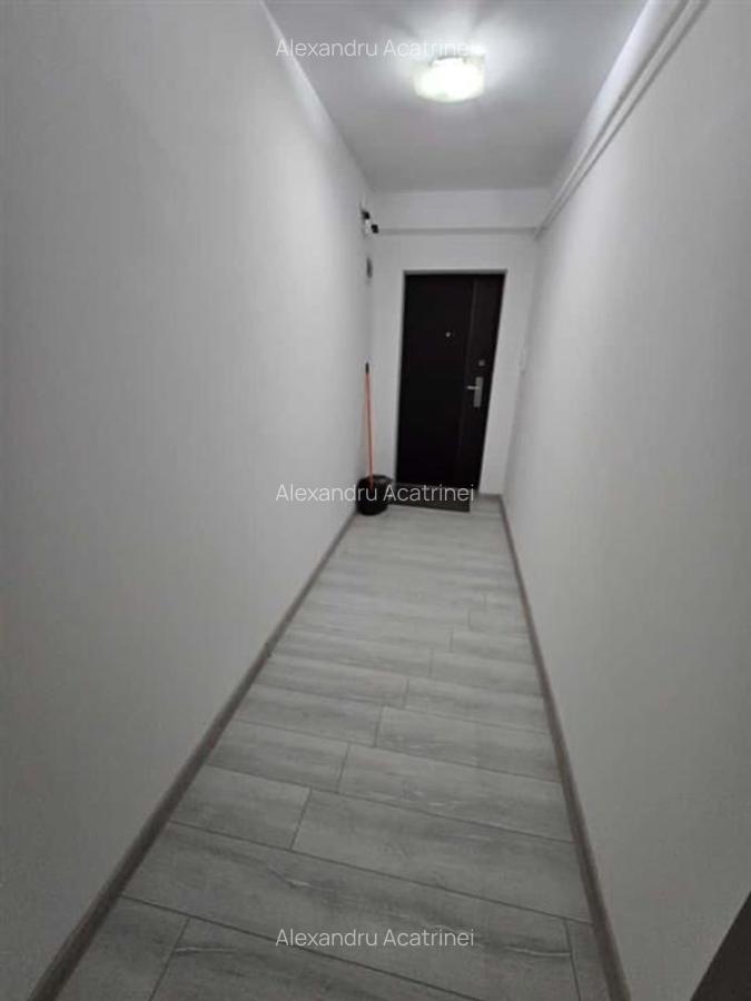 Apartament nou - 2 camere decomandat, geam la baie, loc de parcare inclus - 10