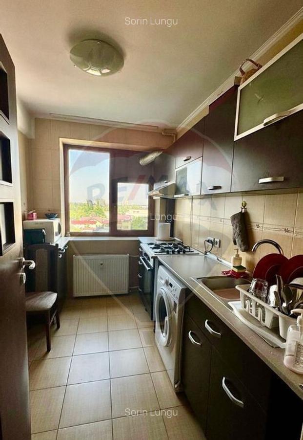 Apartament cu 3 camere de inchiriat in zona 1 Mai - 10