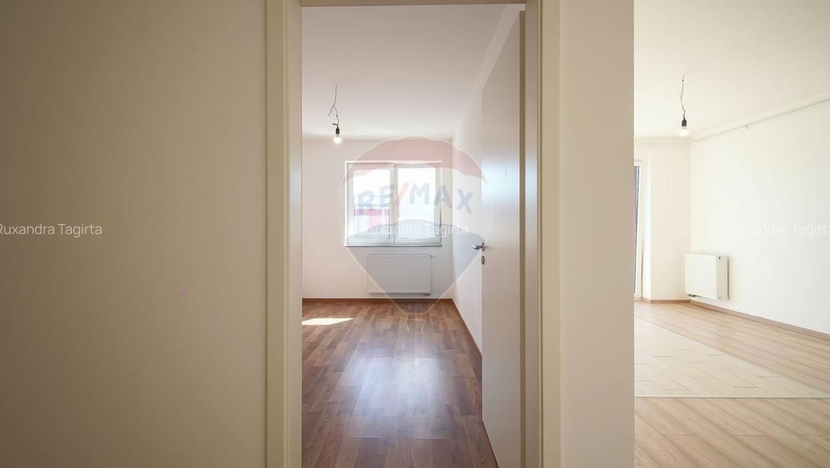 Apartament nelocuit cu priveliste deosebita|parcare|boxa - 9