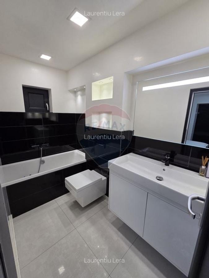 Apartament cu 3 camere etajul 1, zona Poienita - 15