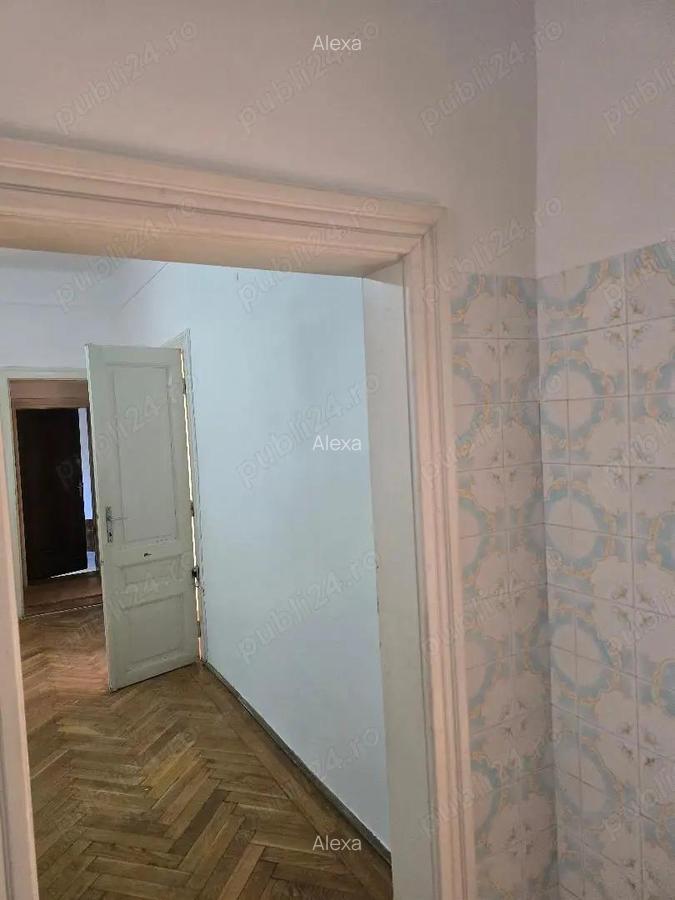 Vand casa ultrac Zona mag Crisul, SC 200 mp, teren 242mp,front stradal mare ,intrare auto, inc oras - 9