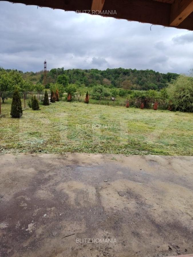 Casa de vanzare, cu 6 camere, 288 mp, zona Voinesti - 14