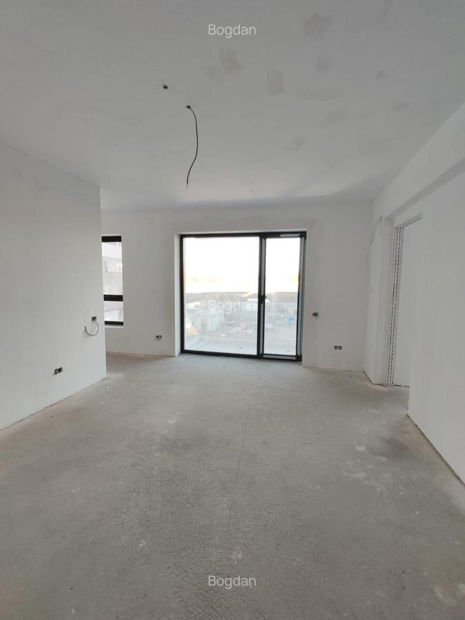 Apartament cu 2 camere semidecomandat în Sisești - 7