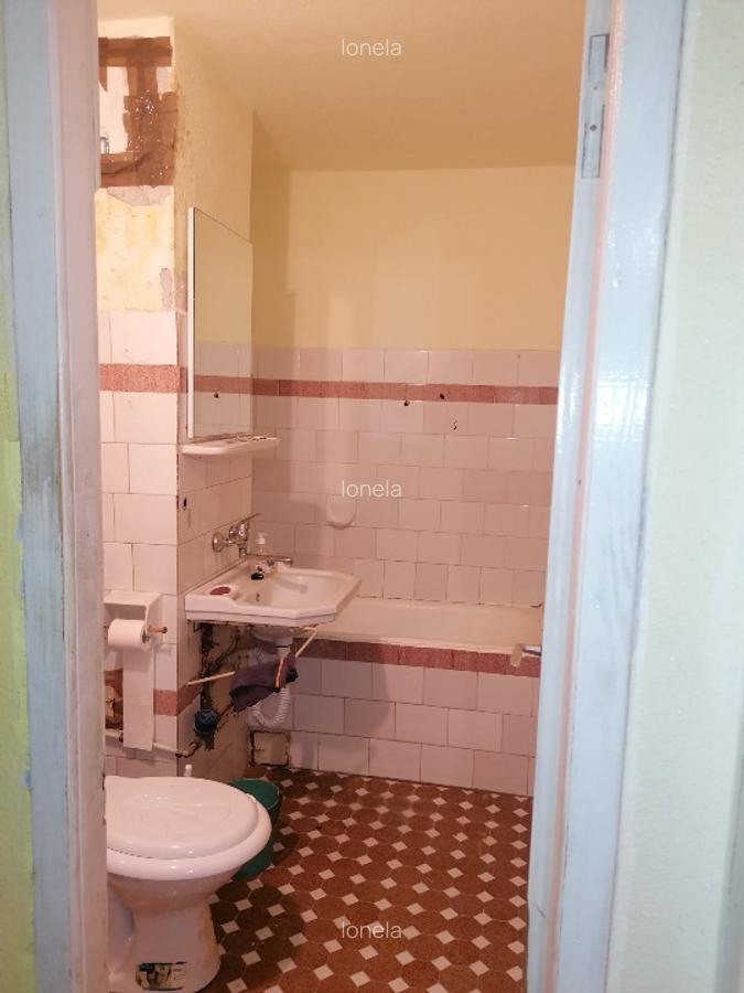 Vând apartament cu 3 camere, garaj și beci - 3