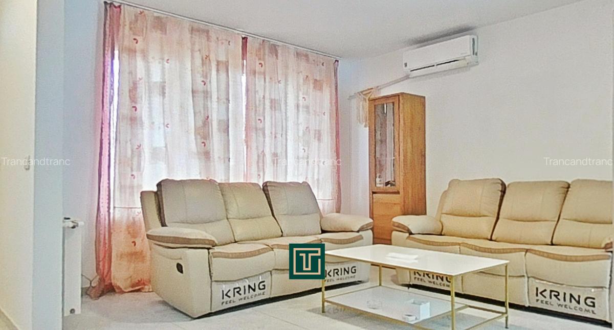 Casă modernă cu 5 camere de vânzare în cartierul Westfield, Arad - 4