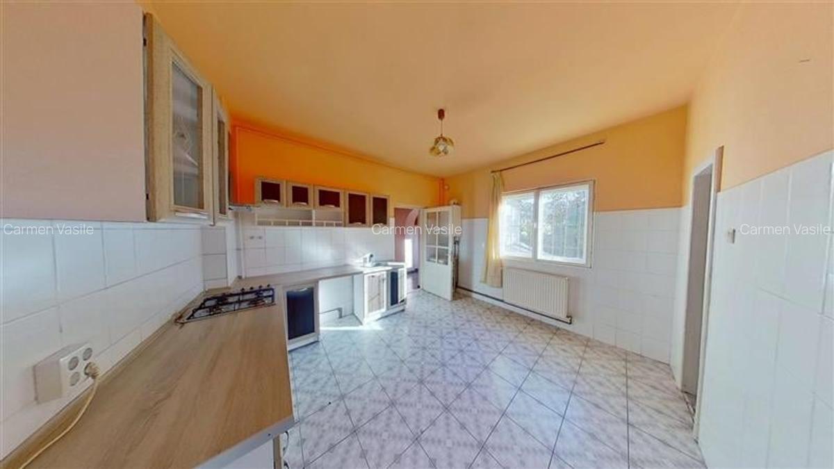 Apartament in casa:recomandat locuinta sau business, Garii -Tractorul, Brasov. - 13