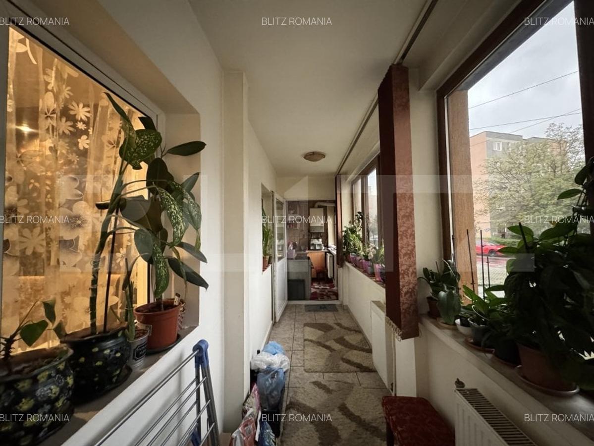 Apartament 4 camere, 80 mp, decomandat, zona 23 August - 8