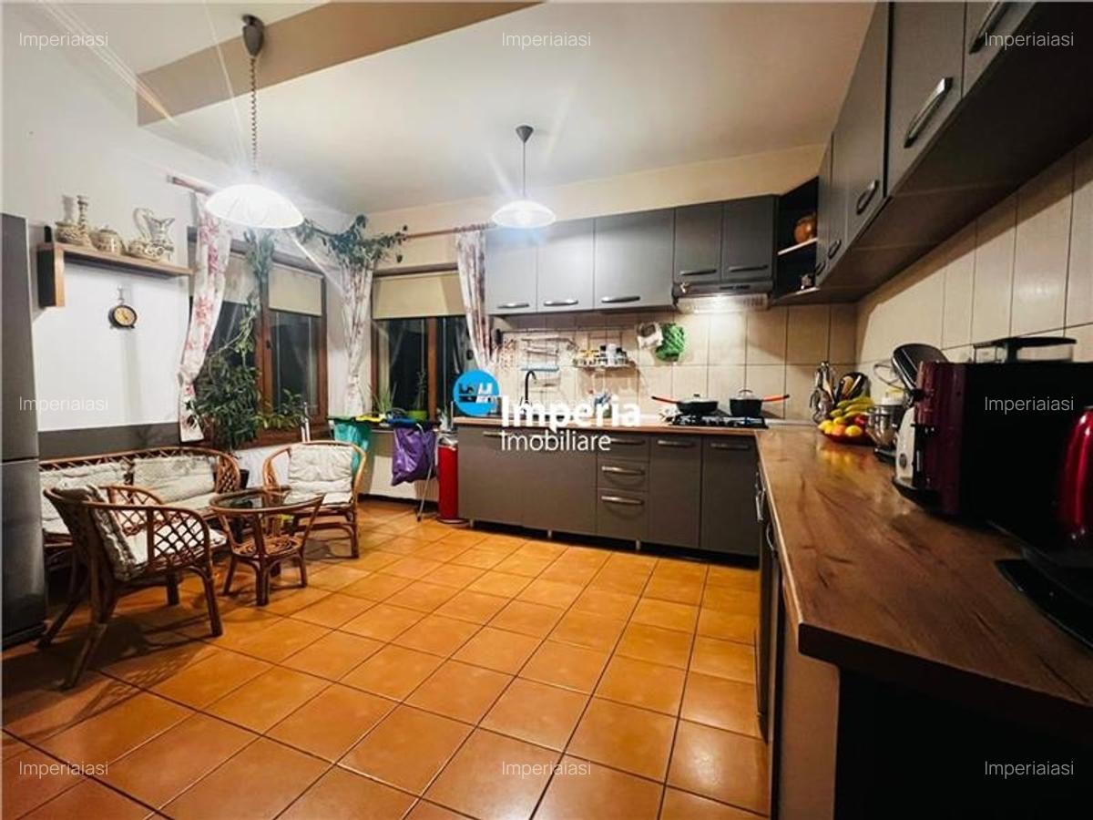 Casa cu teren generos, foisor si panouri fotovoltaice in Bucium Barnova - 14