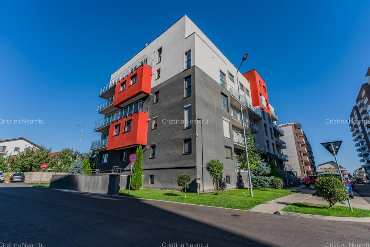 Apartament modern, 3 camere, mobilat, zona Coresi - 25